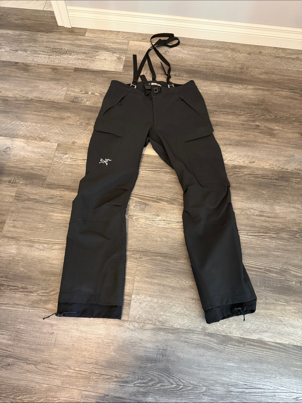 Arc'teryx Men's Black Rush LT Gore-Tex Ski Pants